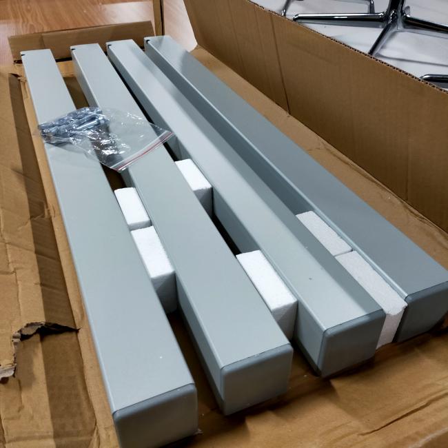  - 6x 180x80 cm eiken blad met grijs stalen frame gedemonteerd (4)