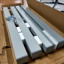  - 6x 180x80 cm eiken blad met grijs stalen frame gedemonteerd (4)