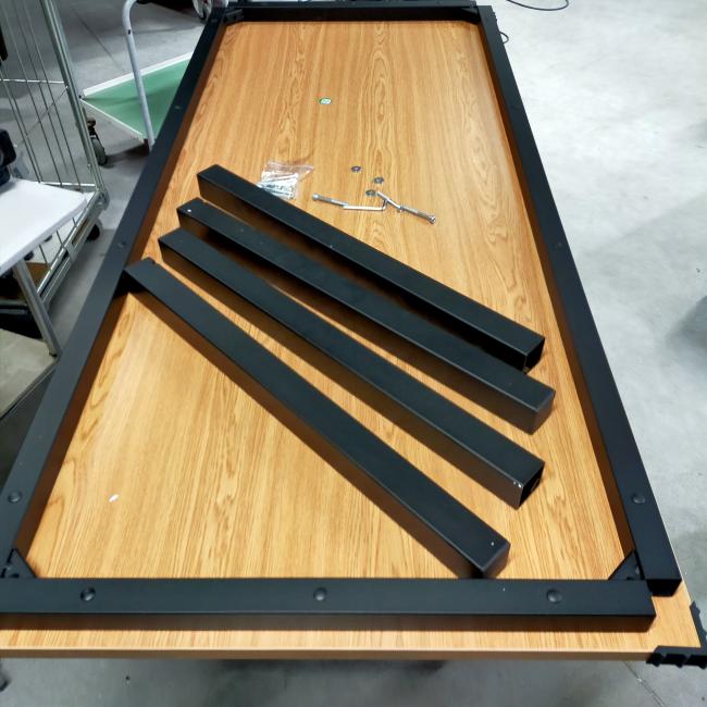  - 180x80 cm eiken blad met zwart stalen frame gedemonteerd (1)