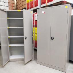  - set 2x stalen werkplaats garage berging (20)