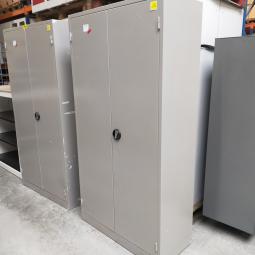  - set 2x stalen werkplaats garage berging (11)