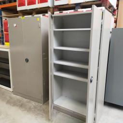  - set 2x stalen werkplaats garage berging (12)