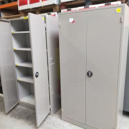  - set 2x stalen werkplaats garage berging (15)