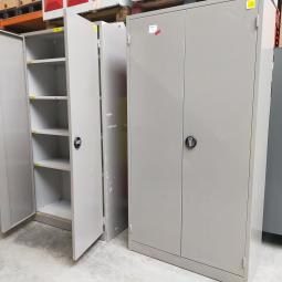  - set 2x stalen werkplaats garage berging (16)