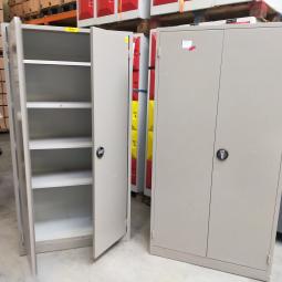  - set 2x stalen werkplaats garage berging (17)