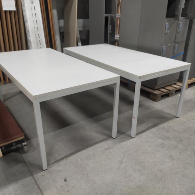  - SET 2X STEVIGE WERKTAFELS KANTINETAFELS GRIJS NIET DEMONTABEL (4)