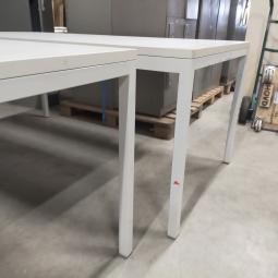  - SET 2X STEVIGE WERKTAFELS KANTINETAFELS GRIJS NIET DEMONTABEL (13)