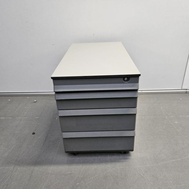  - 2025-10-06 17.01.10-1