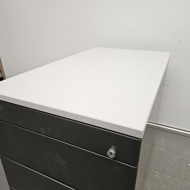  - 2025-10-16 09.37.34