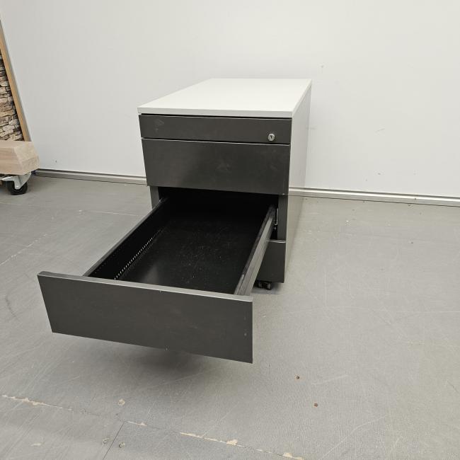  - 2025-10-16 09.37.49