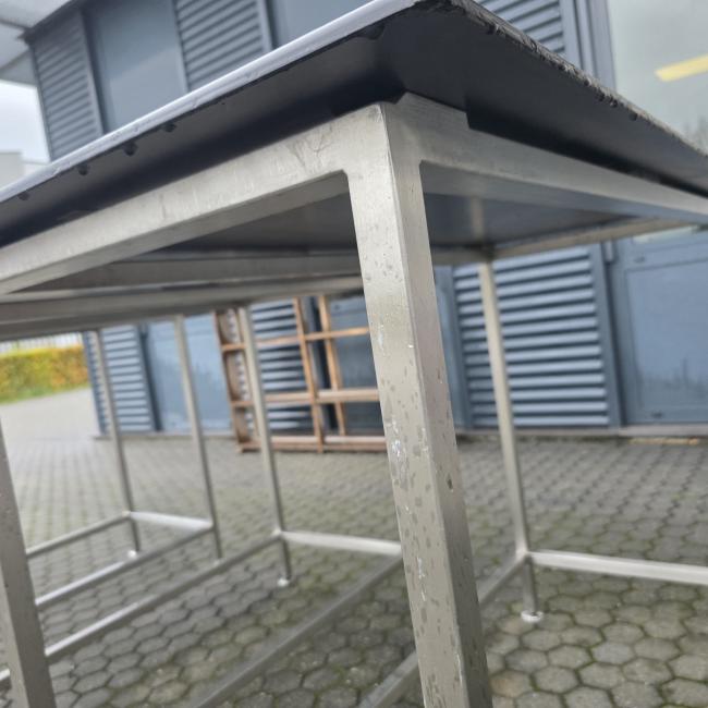  - rvs werktafel 140x70 cm hoogte 101 cm  (4)