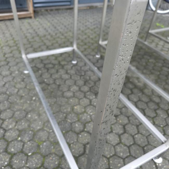  - rvs werktafel 140x70 cm hoogte 101 cm  (1)