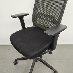  - 2025-10-16 12.04.46