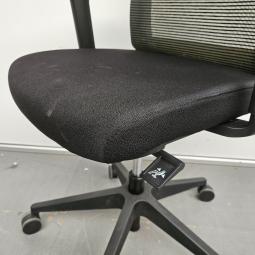  - 2025-10-16 12.04.47