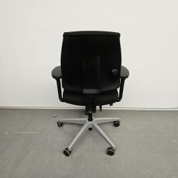  - 2025-10-16 12.05.32