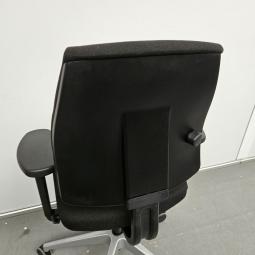  - 2025-10-16 12.05.33