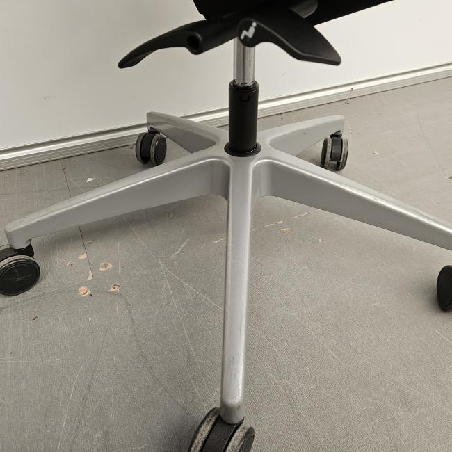  - 2025-10-16 12.05.45