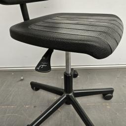  - 2025-10-16 12.06.51