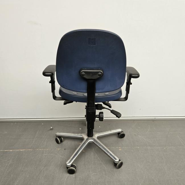  - 2025-10-16 12.07.28