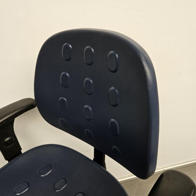  - 2025-10-16 12.07.32