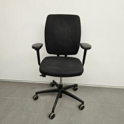  - 2025-10-16 12.15.58