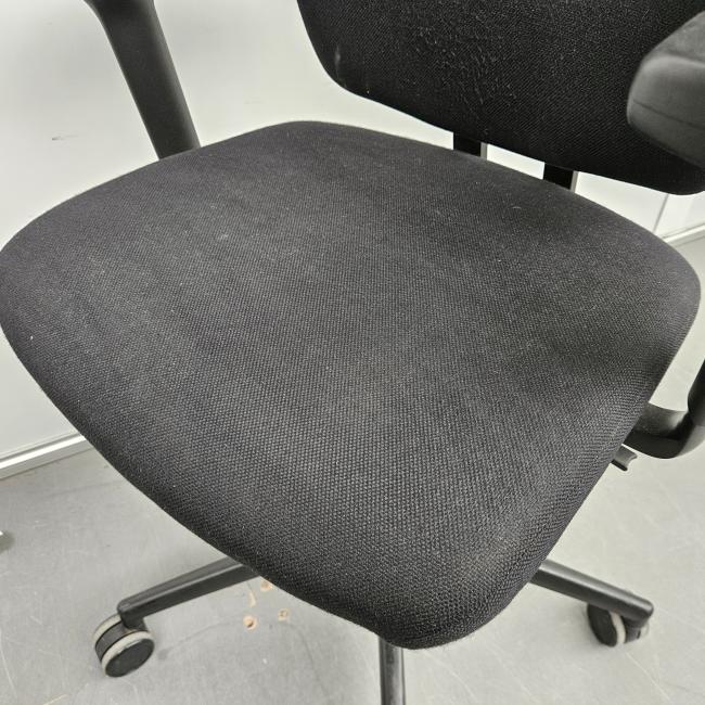  - 2025-10-16 12.16.15