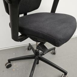  - 2025-10-16 12.16.20