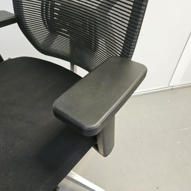  - 2025-11-04 08.49.22