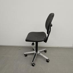  - 2025-10-16 12.18.21