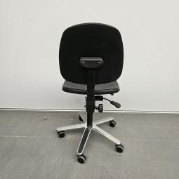  - 2025-10-16 12.18.25