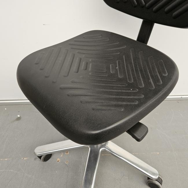  - 2025-10-16 12.18.30