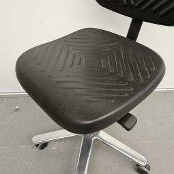  - 2025-10-16 12.18.30