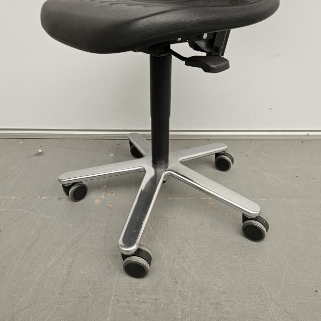  - 2025-10-16 12.18.31