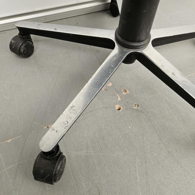  - 2025-10-16 12.21.53