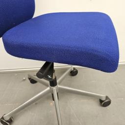  - 2025-10-16 12.51.05