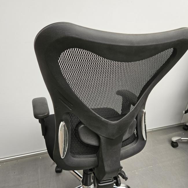  - 2025-11-03 11.10.10