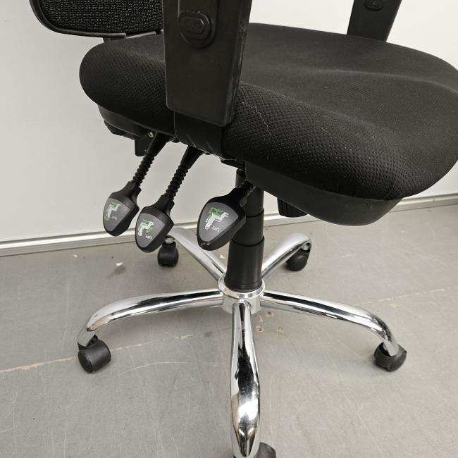  - 2025-11-03 11.10.22