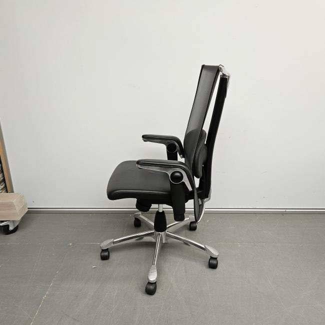  - 2025-11-03 11.13.27