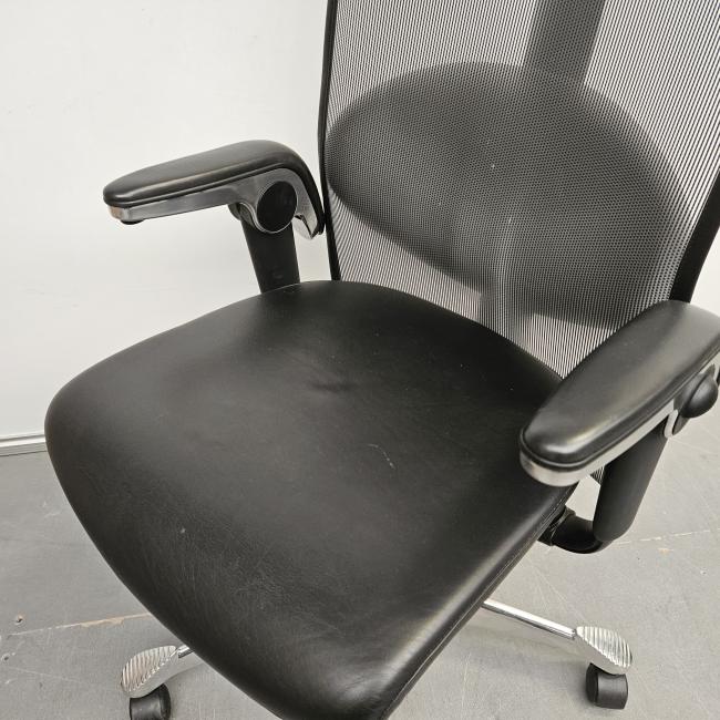  - 2025-11-03 11.13.42