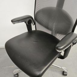  - 2025-11-03 11.13.42