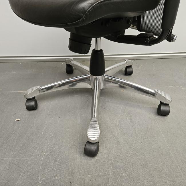  - 2025-11-03 11.13.43