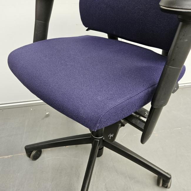  - 2025-11-03 11.17.35