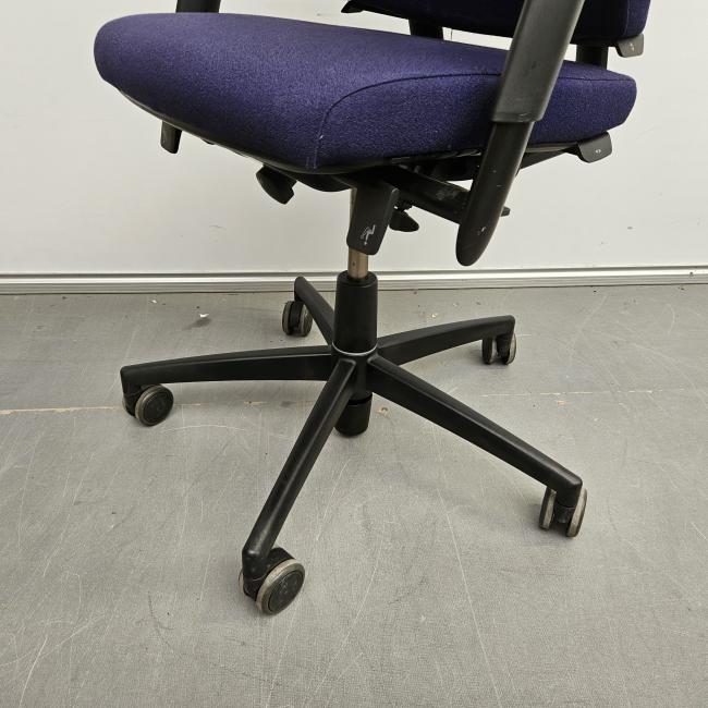  - 2025-11-03 11.17.37