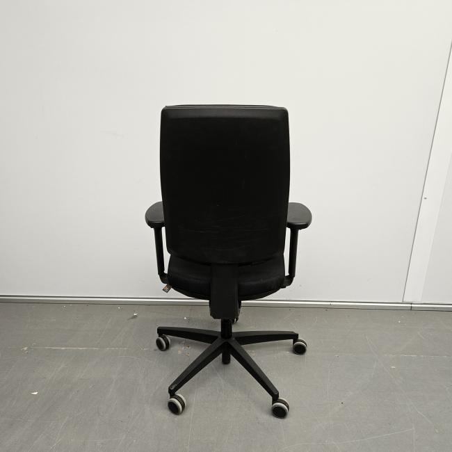  - 2025-11-03 11.20.23