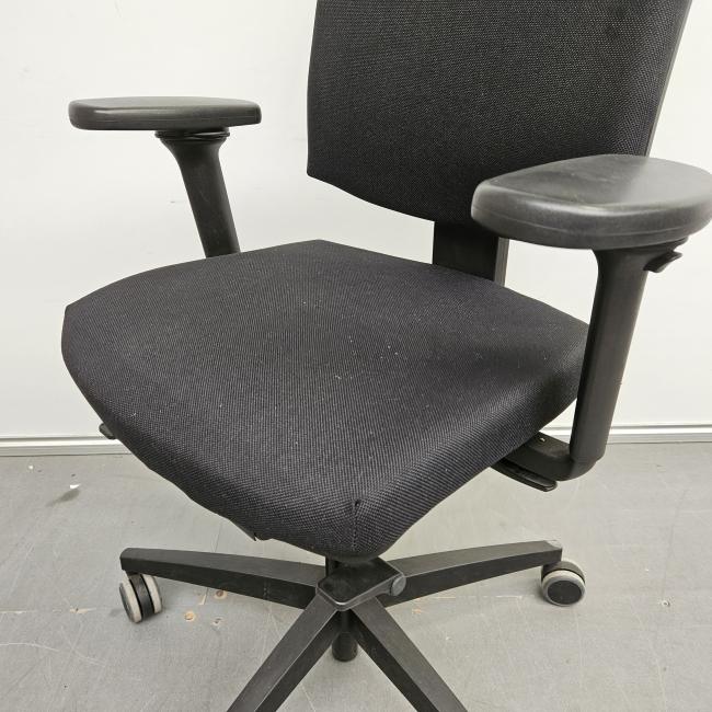  - 2025-11-03 11.20.30