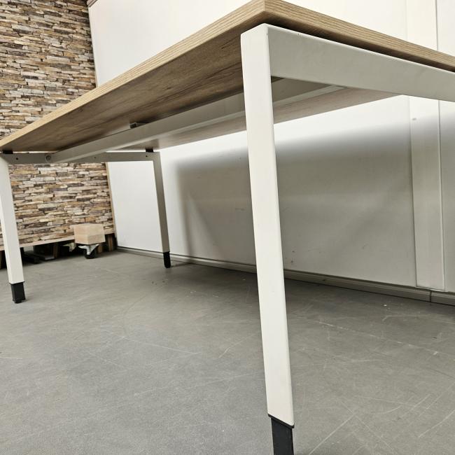  - 2025-11-04 12.03.06