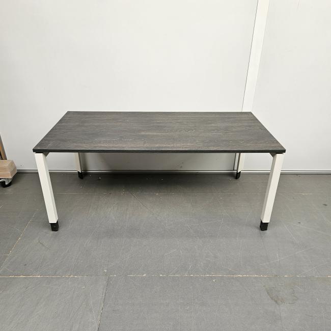  - 2025-11-04 12.04.48