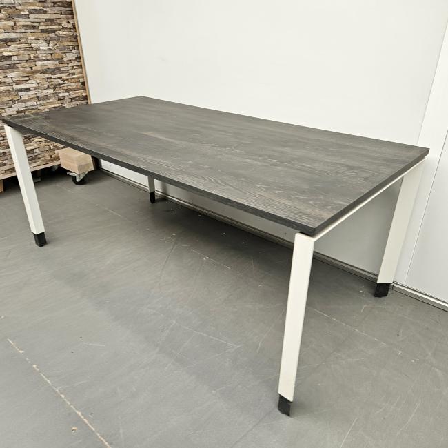  - 2025-11-04 12.04.53