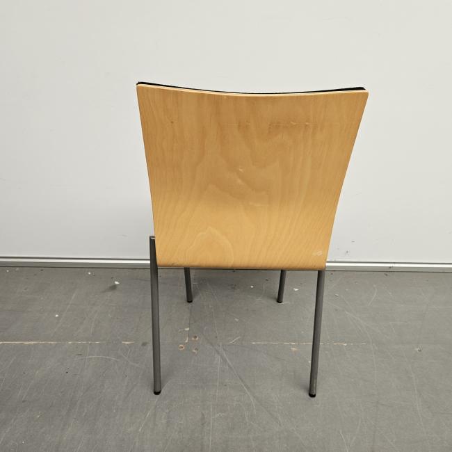  - 2025-11-04 13.00.44