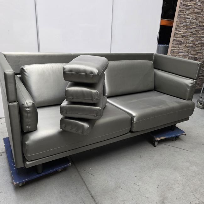  - DE VORM ARNHEM  zitbank afm 210x65 cm RH 46-91 ZH 45 cm  (2)